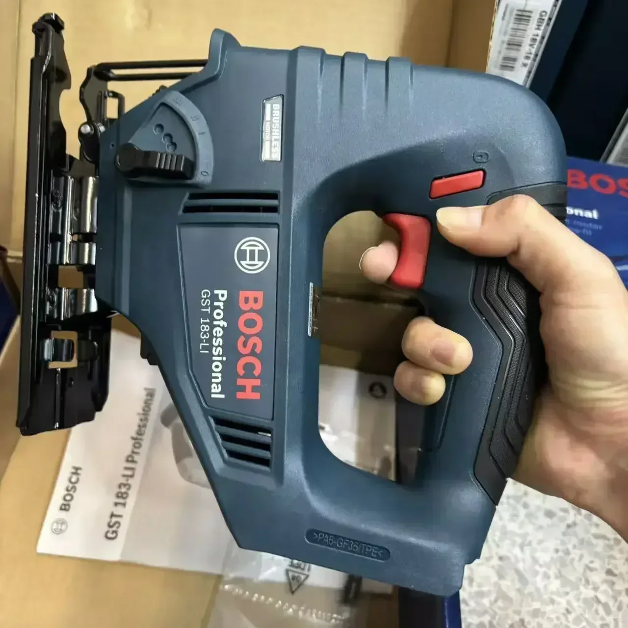 Bosch GST 183-LI Professional  - Woodworking Saw ulasan dan harga